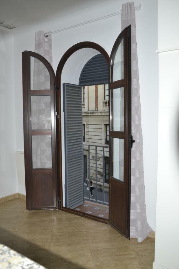 Apartamento Loft Centrico Sevilla Bagian luar foto